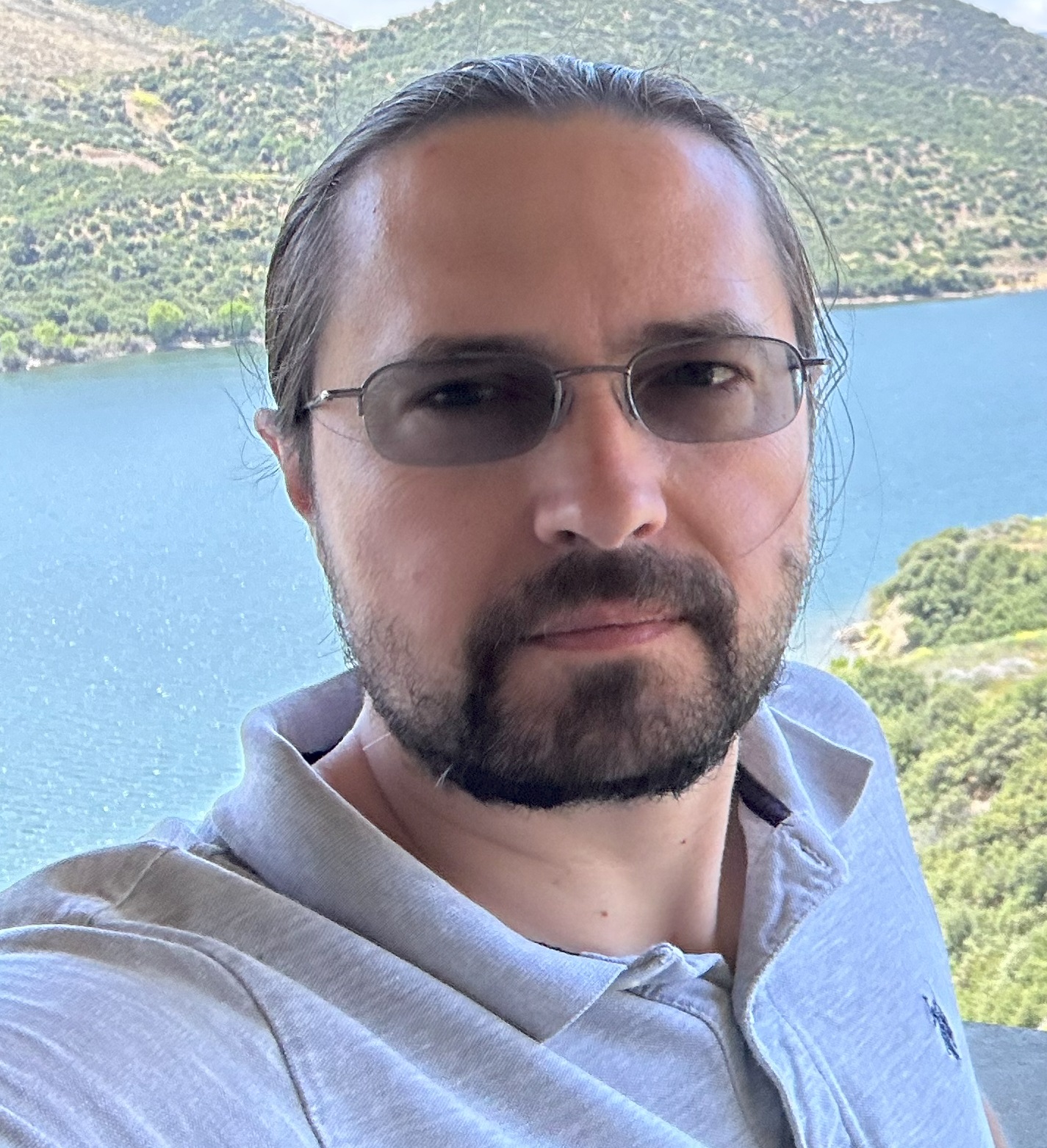 Alex Shlyakhovyy Maker Picture