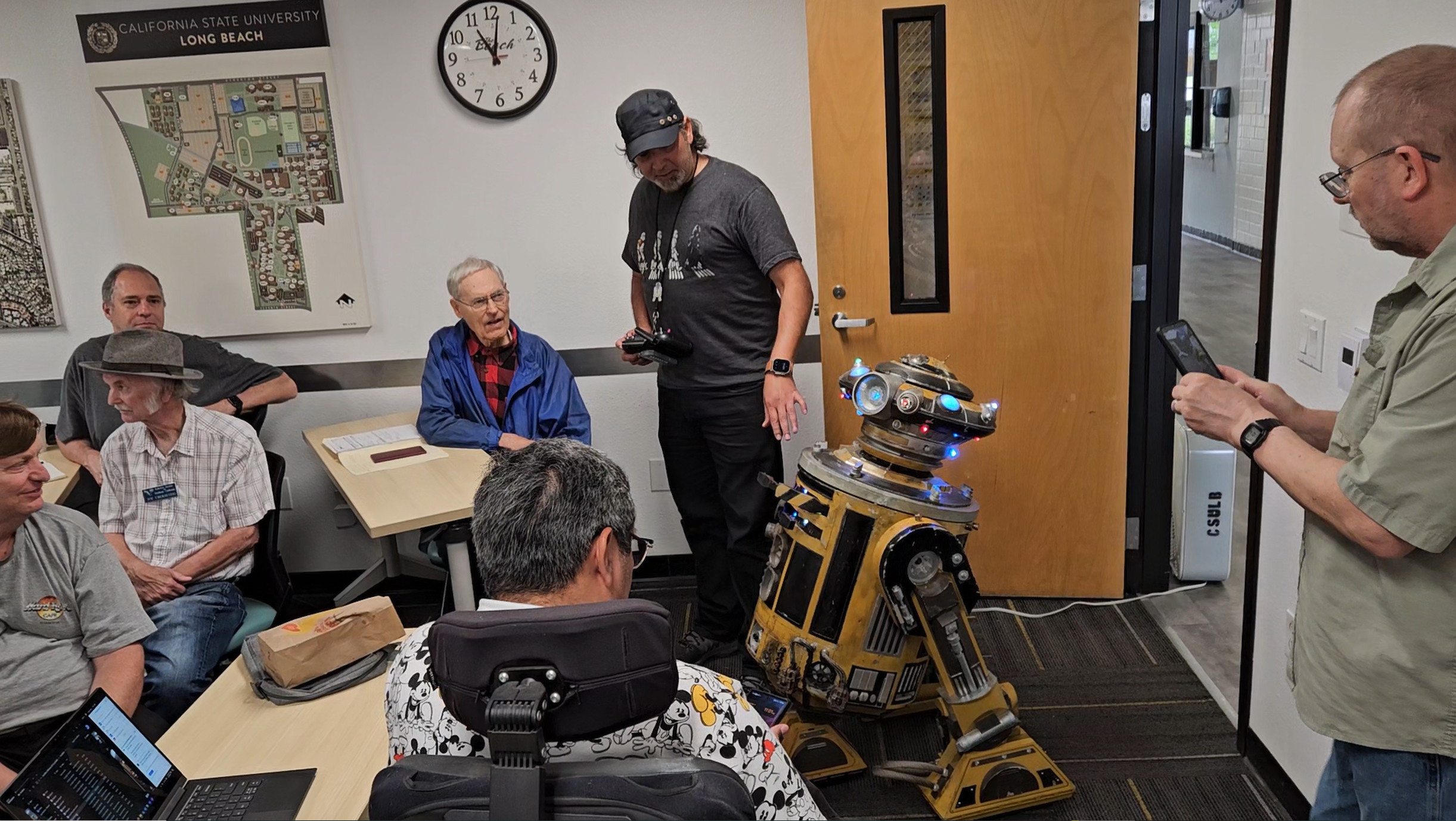 Robotics Society of Southern California (RSSC) - exhibit detail 0