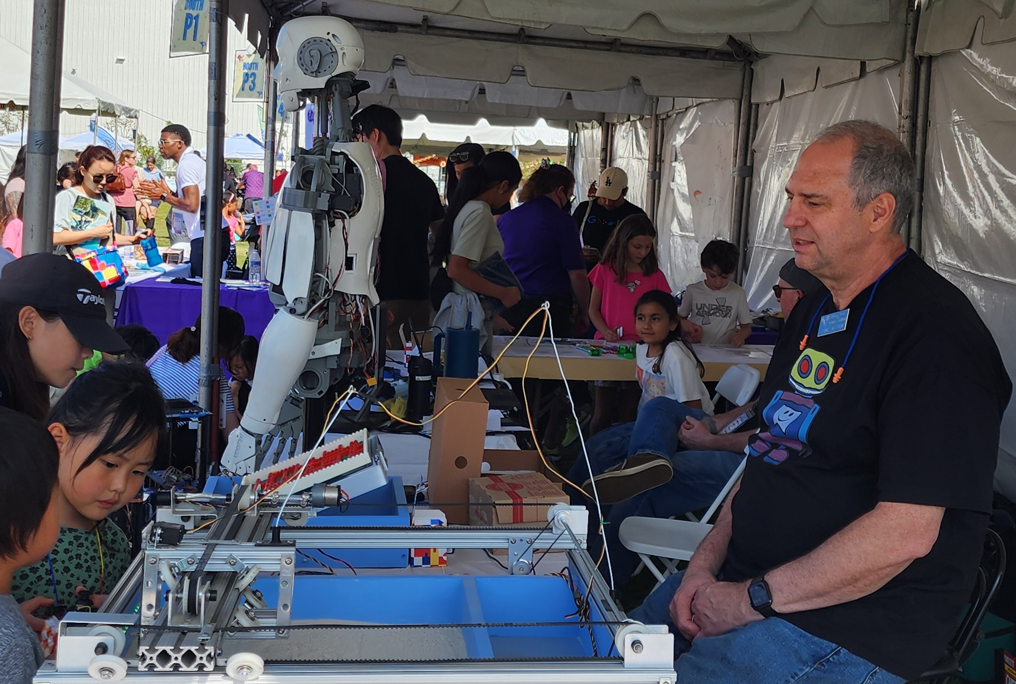 Robotics Society of Southern California (RSSC) - exhibit detail 3